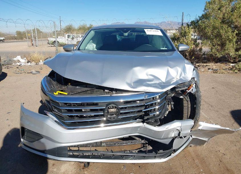 Photo 12 of 2020 Volkswagen Passat 2.0T SE (VIN 1VWSA7A36LC024391)