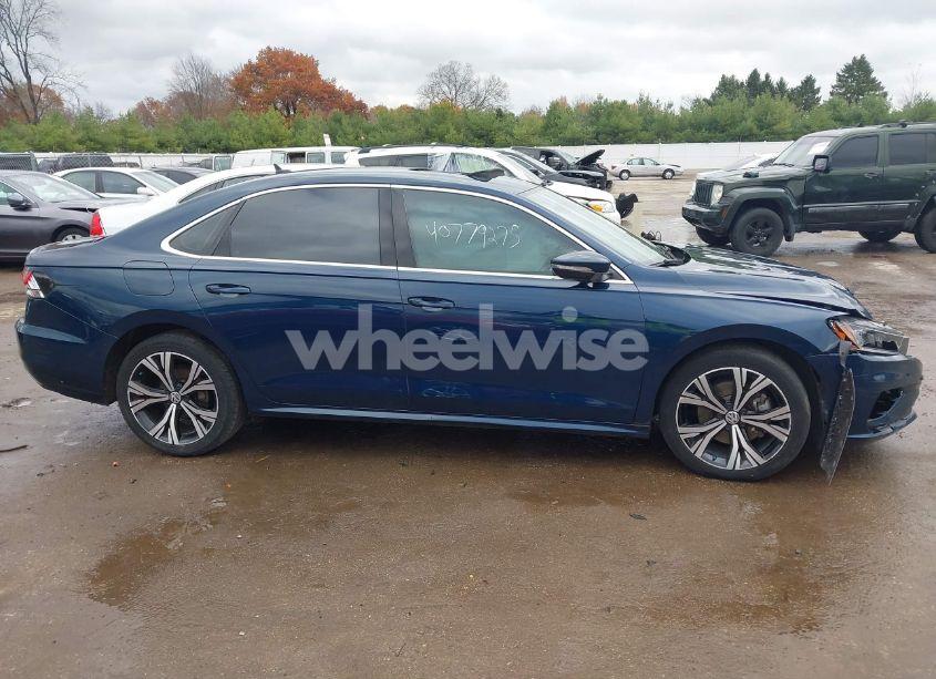 Photo 12 of 2021 Volkswagen Passat 2.0T SE (VIN 1VWSA7A36MC010508)