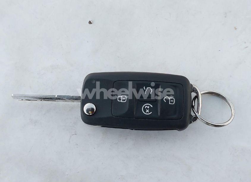 Photo 11 of 2020 Volkswagen Passat 2.0T SE (VIN 1VWSA7A37LC006658)