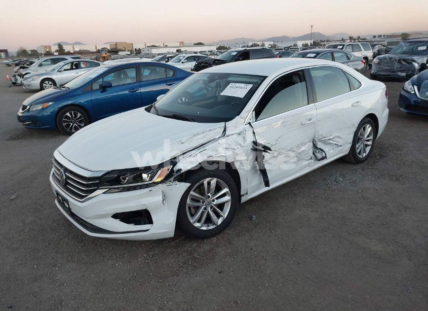 Photo 2 of 2020 Volkswagen Passat 2.0T SE (VIN 1VWSA7A37LC006658)