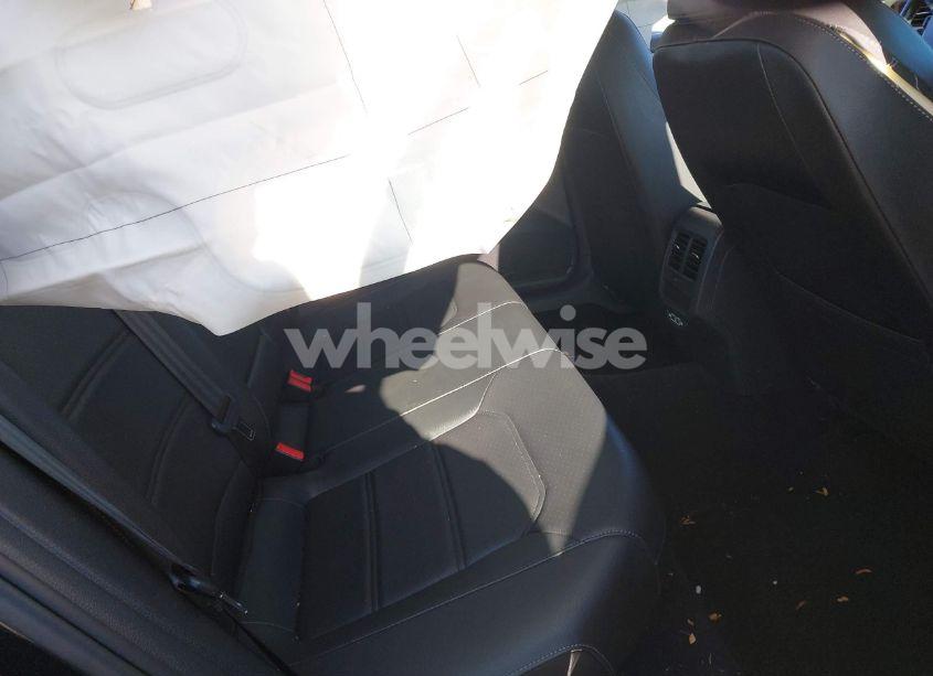 Photo 8 of 2020 Volkswagen Passat 2.0T SE (VIN 1VWSA7A37LC017403)