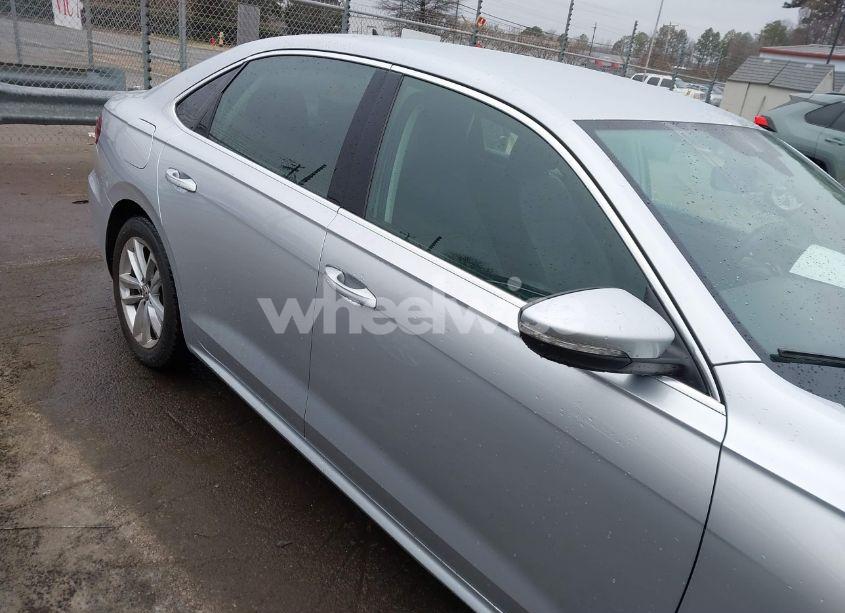 Photo 14 of 2020 Volkswagen Passat 2.0T SE (VIN 1VWSA7A37LC020706)