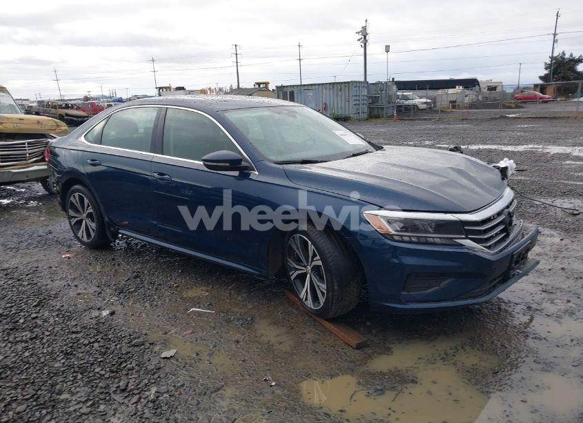2021 Volkswagen Passat 2.0T SE (VIN 1VWSA7A37MC000442) main photo