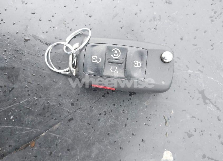 Photo 11 of 2021 Volkswagen Passat 2.0T SE (VIN 1VWSA7A37MC000442)