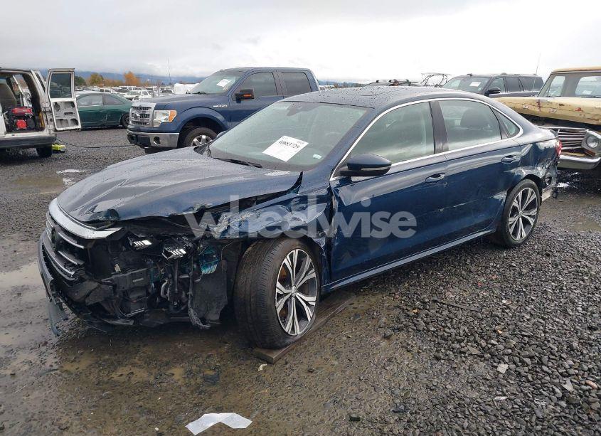 Photo 2 of 2021 Volkswagen Passat 2.0T SE (VIN 1VWSA7A37MC000442)