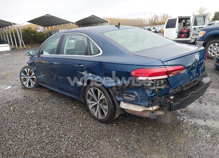 Photo 3 of 2021 Volkswagen Passat 2.0T SE (VIN 1VWSA7A37MC000442)
