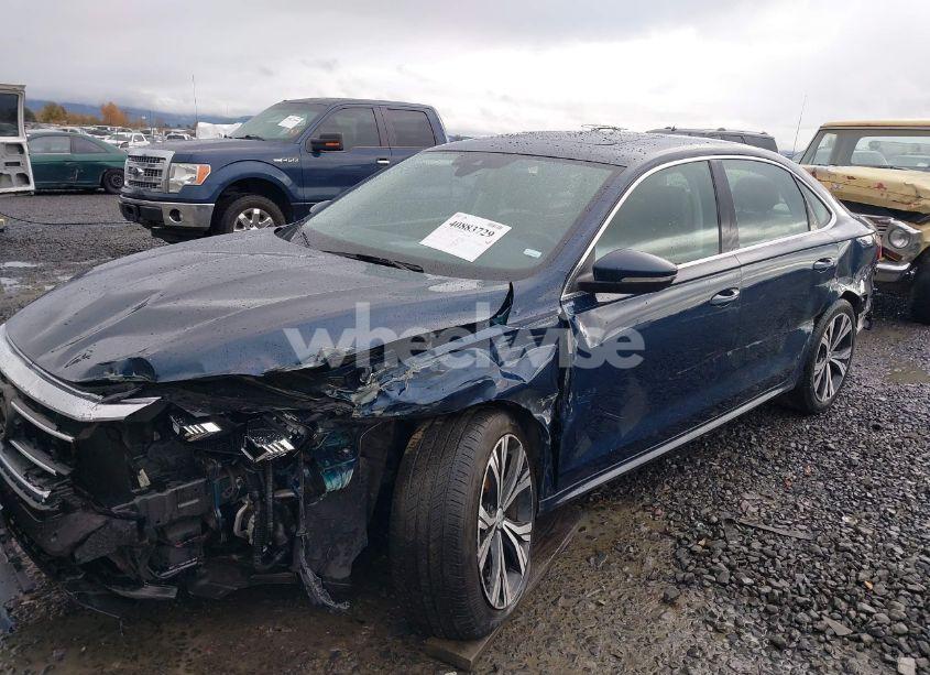 Photo 6 of 2021 Volkswagen Passat 2.0T SE (VIN 1VWSA7A37MC000442)