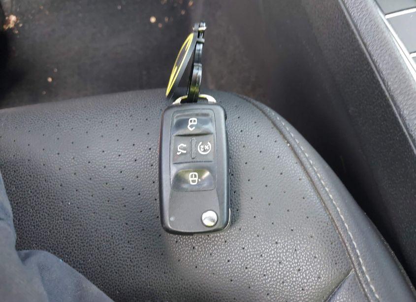 Photo 11 of 2021 Volkswagen Passat 2.0T SE (VIN 1VWSA7A37MC003678)