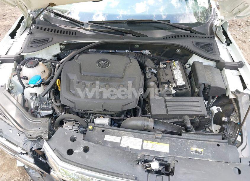 Photo 10 of 2021 Volkswagen Passat 2.0T SE (VIN 1VWSA7A38MC014396)