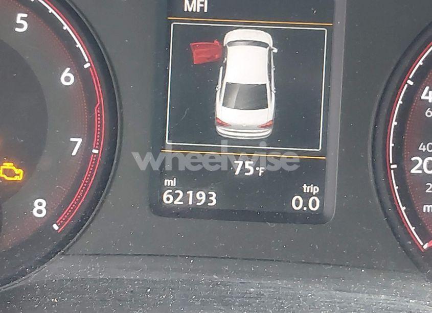 Photo 16 of 2021 Volkswagen Passat 2.0T SE (VIN 1VWSA7A38MC014396)