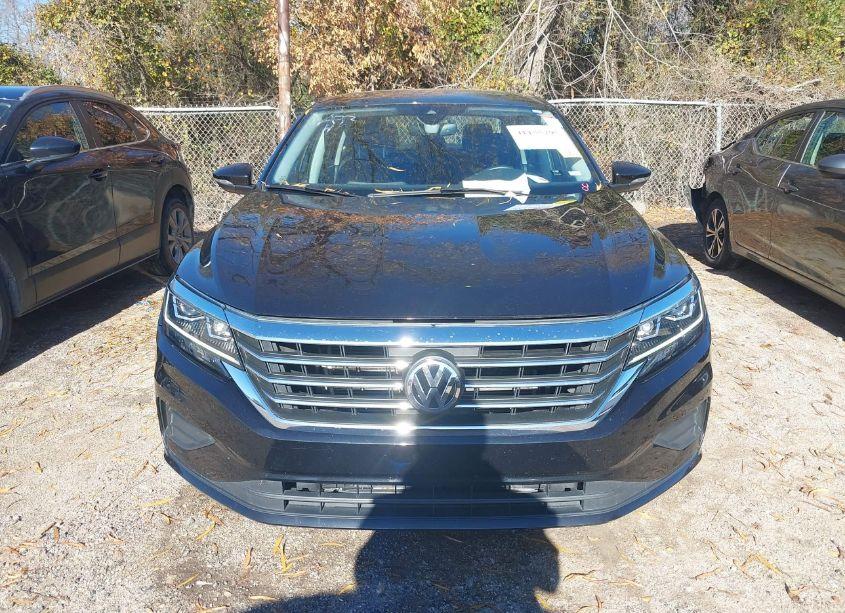 Photo 12 of 2022 Volkswagen Passat 2.0T SE (VIN 1VWSA7A38NC000242)