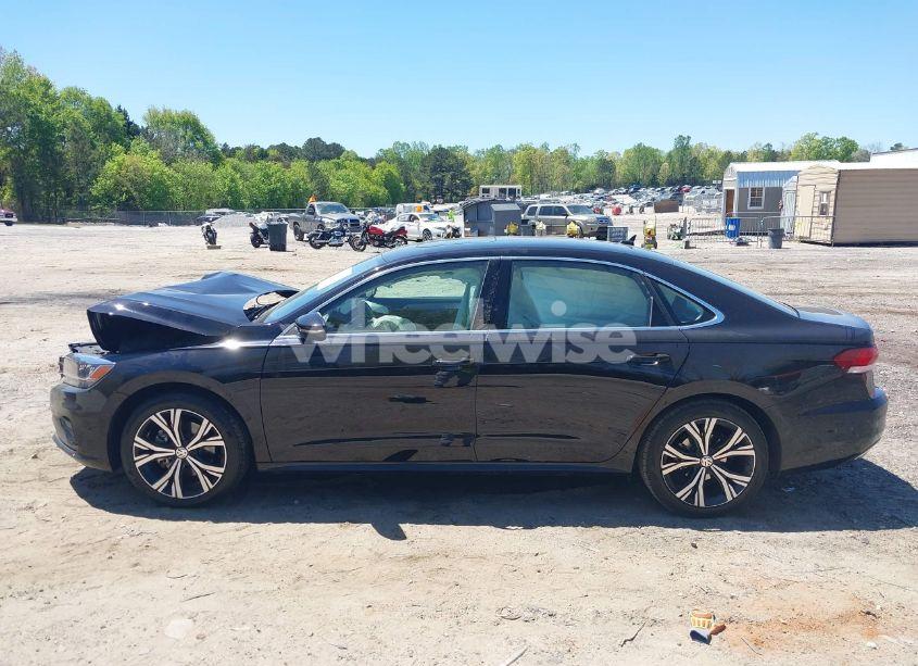 Photo 14 of 2022 Volkswagen Passat 2.0T SE (VIN 1VWSA7A38NC001715)