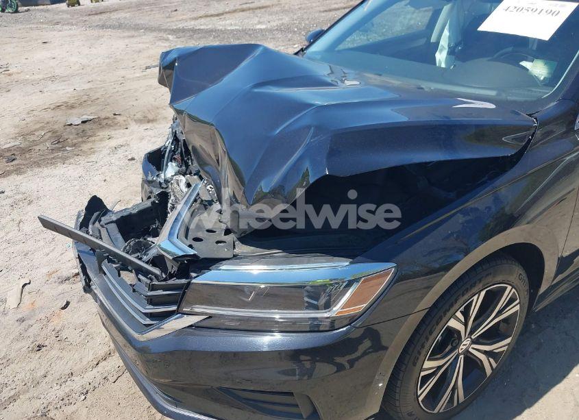 Photo 6 of 2022 Volkswagen Passat 2.0T SE (VIN 1VWSA7A38NC001715)