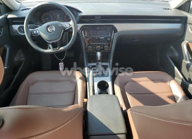 Photo 6 of 2022 VOLKSWAGEN PASSAT SE (VIN 1VWSA7A38NC003920)