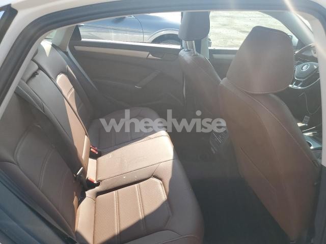 Photo 7 of 2022 VOLKSWAGEN PASSAT SE (VIN 1VWSA7A38NC003920)
