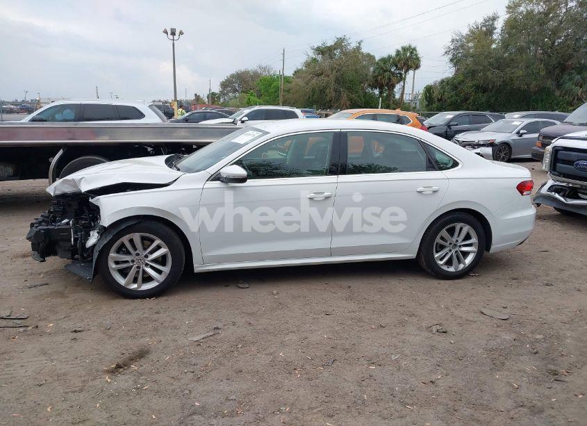 Photo 15 of 2020 Volkswagen Passat 2.0T SE (VIN 1VWSA7A39LC010727)