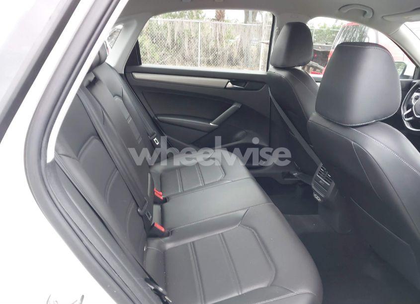 Photo 8 of 2020 Volkswagen Passat 2.0T SE (VIN 1VWSA7A39LC010727)