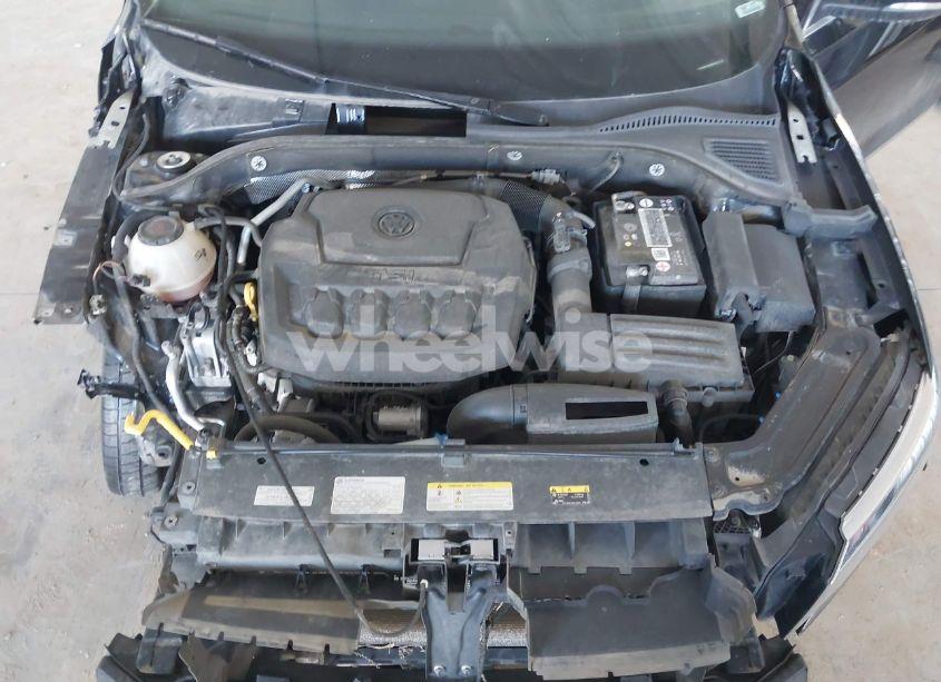 Photo 10 of 2021 Volkswagen Passat 2.0T SE (VIN 1VWSA7A39MC001172)