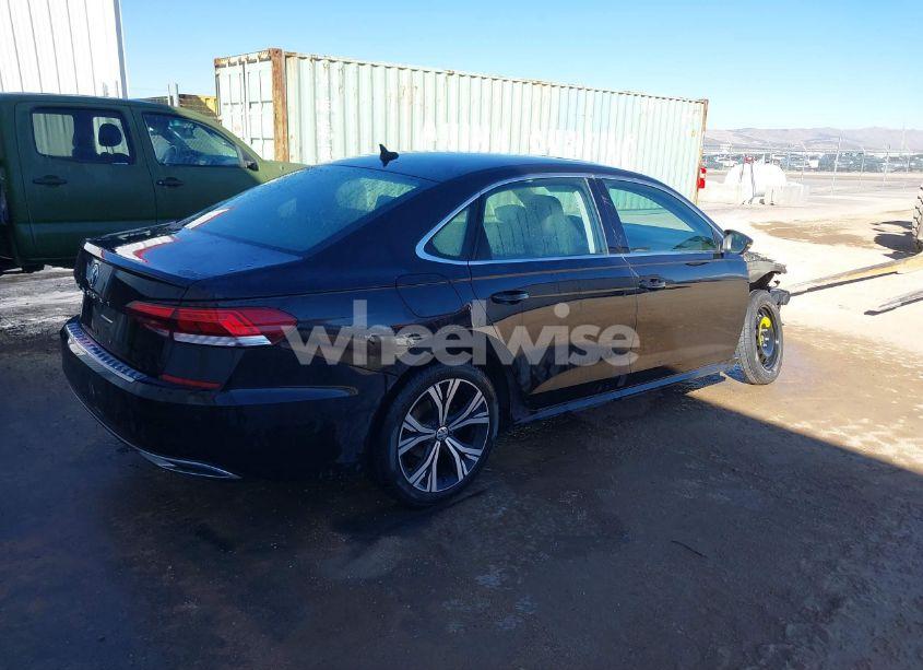 Photo 4 of 2021 Volkswagen Passat 2.0T SE (VIN 1VWSA7A39MC001172)