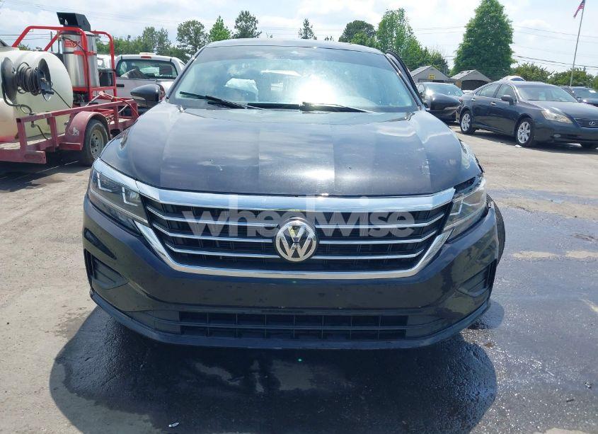 Photo 12 of 2021 Volkswagen Passat 2.0T SE (VIN 1VWSA7A39MC002421)