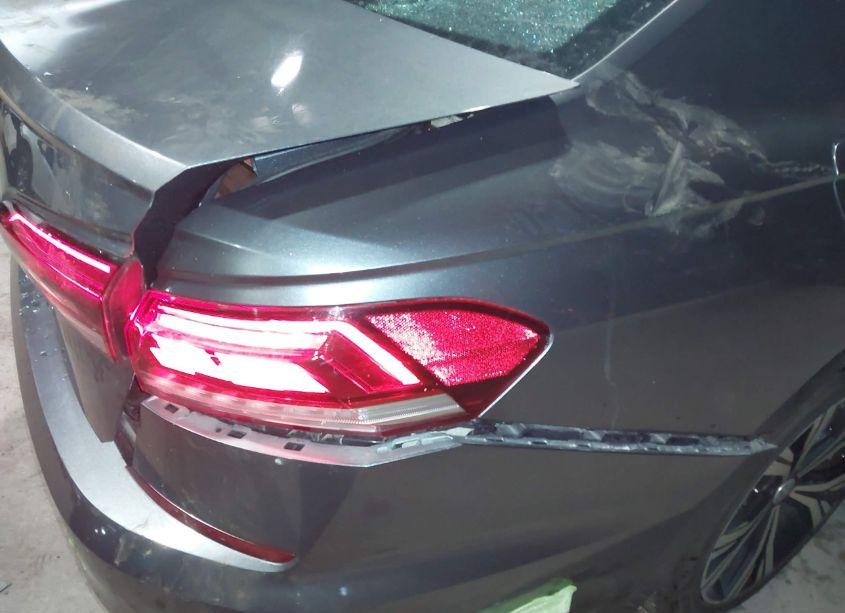 Photo 19 of 2021 Volkswagen Passat 2.0T SE (VIN 1VWSA7A39MC006212)