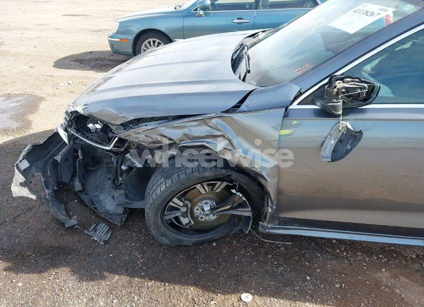 Photo 18 of 2021 Volkswagen Passat 2.0T SE (VIN 1VWSA7A39MC009031)