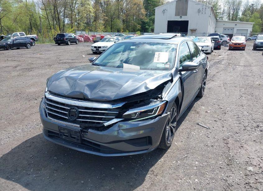 Photo 6 of 2021 Volkswagen Passat 2.0T SE (VIN 1VWSA7A39MC009238)