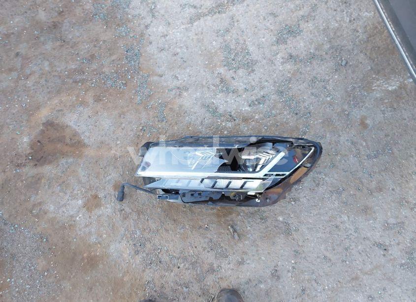 Photo 12 of 2021 Volkswagen Passat 2.0T SE (VIN 1VWSA7A3XMC008583)