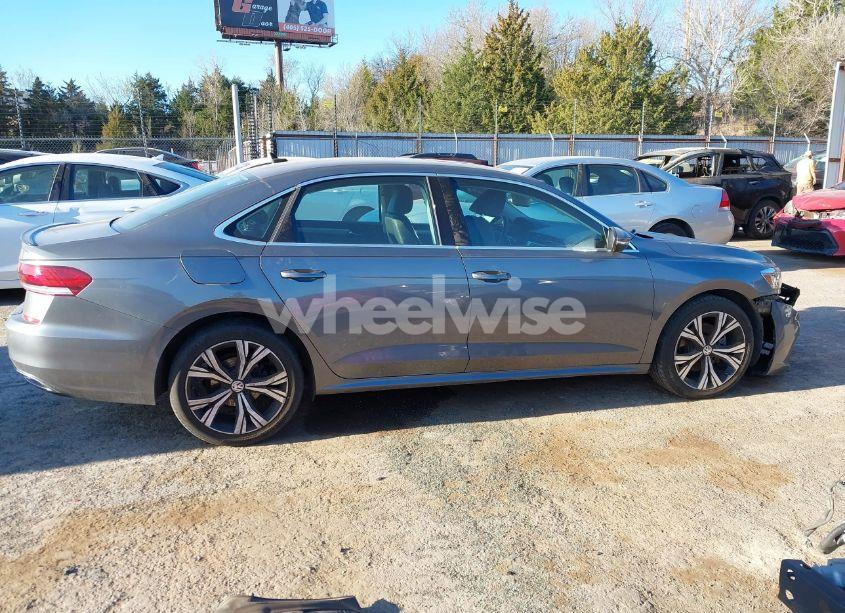 Photo 14 of 2021 Volkswagen Passat 2.0T SE (VIN 1VWSA7A3XMC008583)