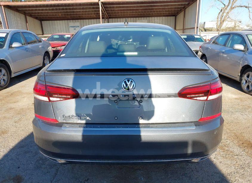Photo 17 of 2021 Volkswagen Passat 2.0T SE (VIN 1VWSA7A3XMC008583)