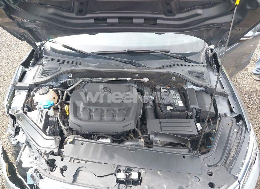 Photo 10 of 2021 Volkswagen Passat 2.0T SE (VIN 1VWSA7A3XMC011113)