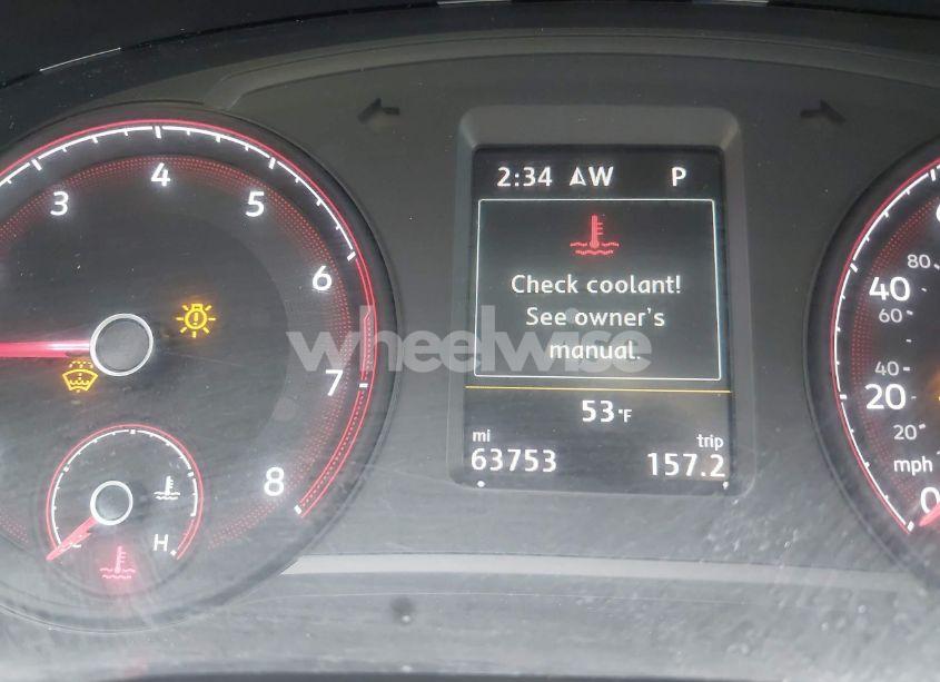 Photo 15 of 2021 Volkswagen Passat 2.0T SE (VIN 1VWSA7A3XMC011113)