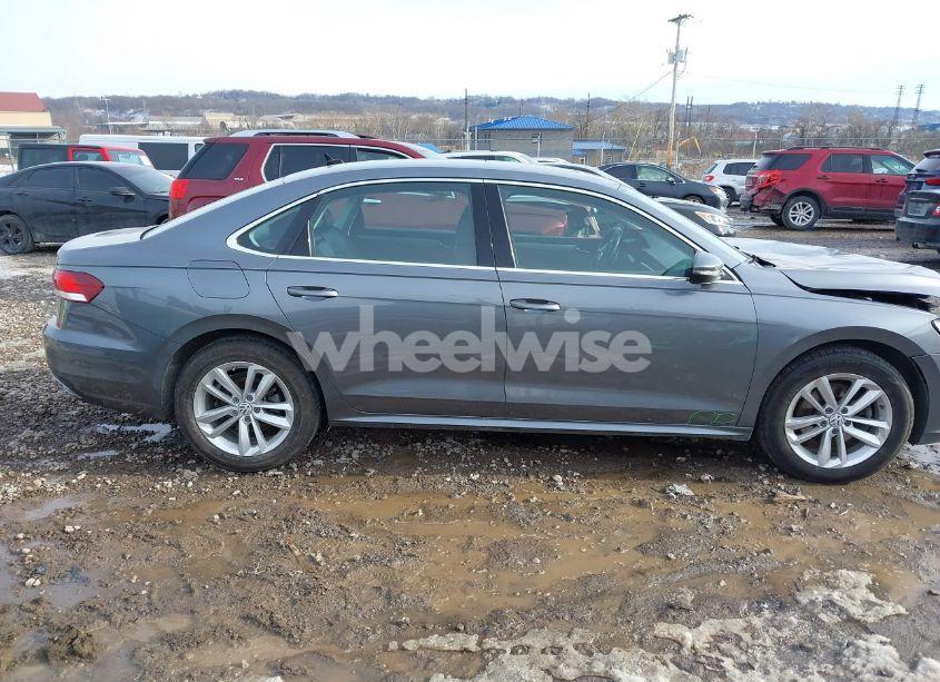 Photo 13 of 2020 Volkswagen Passat 2.0T SE (VIN 1VWWA7A38LC011353)