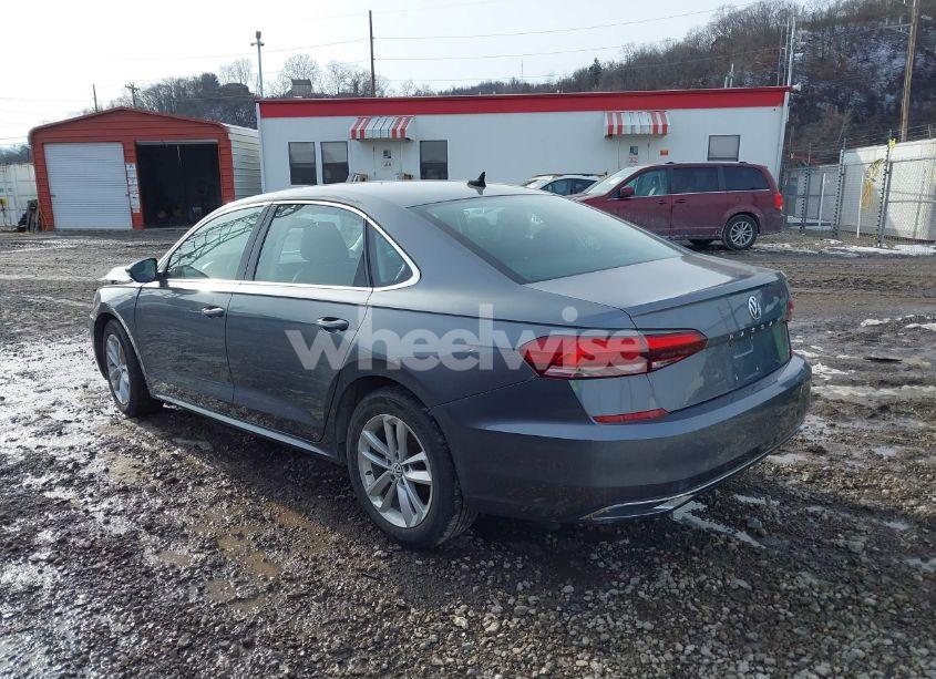 Photo 3 of 2020 Volkswagen Passat 2.0T SE (VIN 1VWWA7A38LC011353)