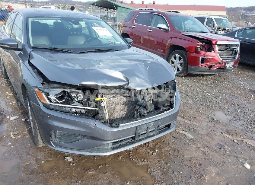 Photo 6 of 2020 Volkswagen Passat 2.0T SE (VIN 1VWWA7A38LC011353)