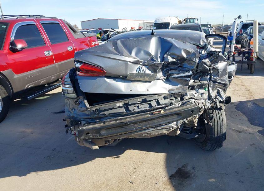 Photo 17 of 2020 Volkswagen Passat 2.0T SE (VIN 1VWWA7A3XLC012391)