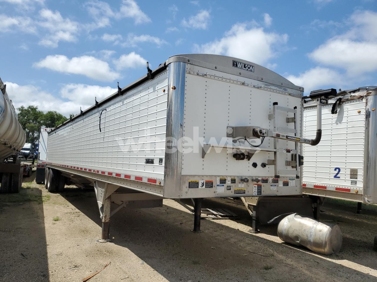 2024 WILSON HOGTRAILER HOPPER (VIN 1W1K44320R7726940) main photo