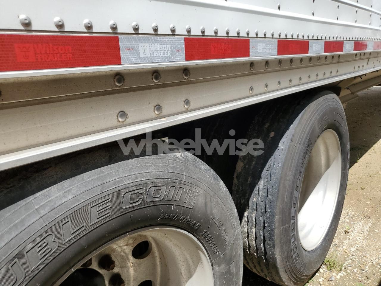 Photo 4 of 2024 WILSON HOGTRAILER HOPPER (VIN 1W1K44320R7726940)