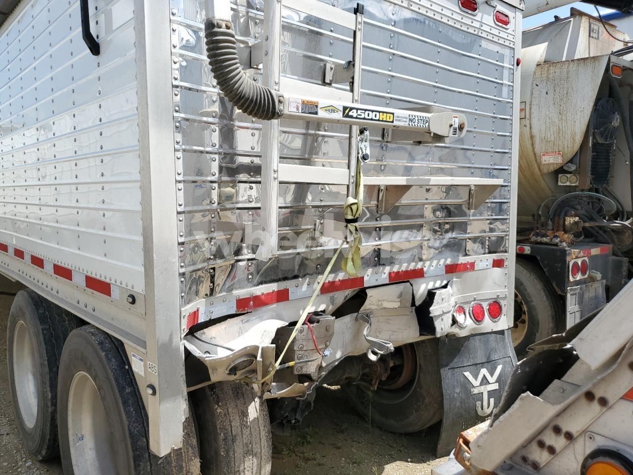 Photo 9 of 2024 WILSON HOGTRAILER HOPPER (VIN 1W1K44320R7726940)