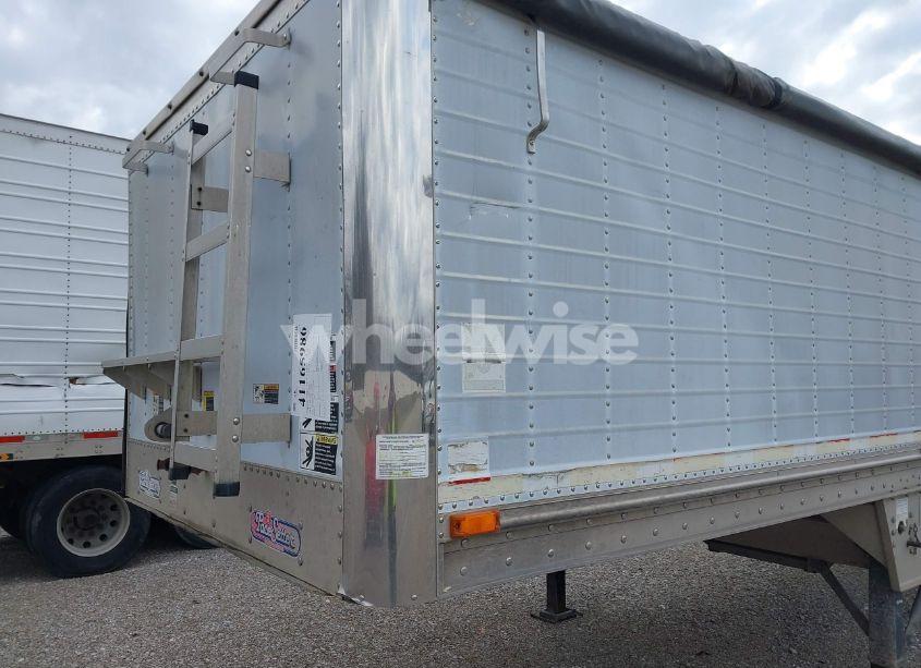 Photo 6 of 2001 Wilson Trailer CO TRAILER (VIN 1W1MAFWW81A232814)