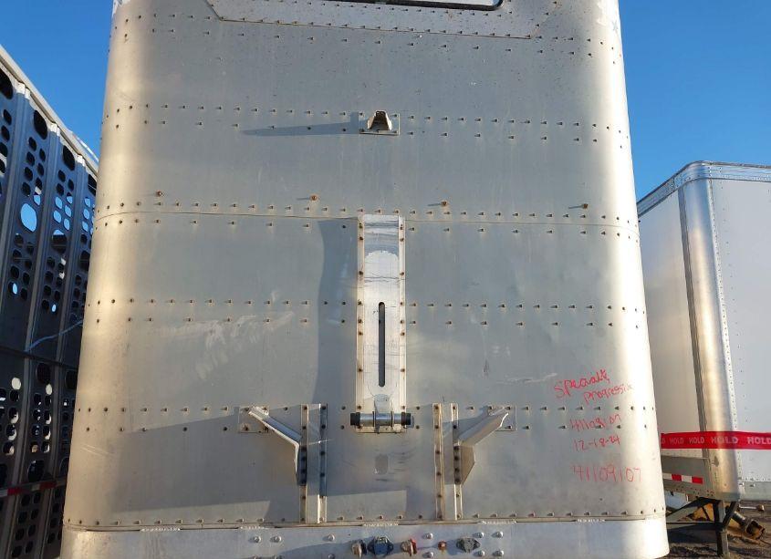 Photo 7 of 2004 Wilson Trailer CO LIVESTOCK SEMI TRAILER (VIN 1W1UCS2K84D527288)