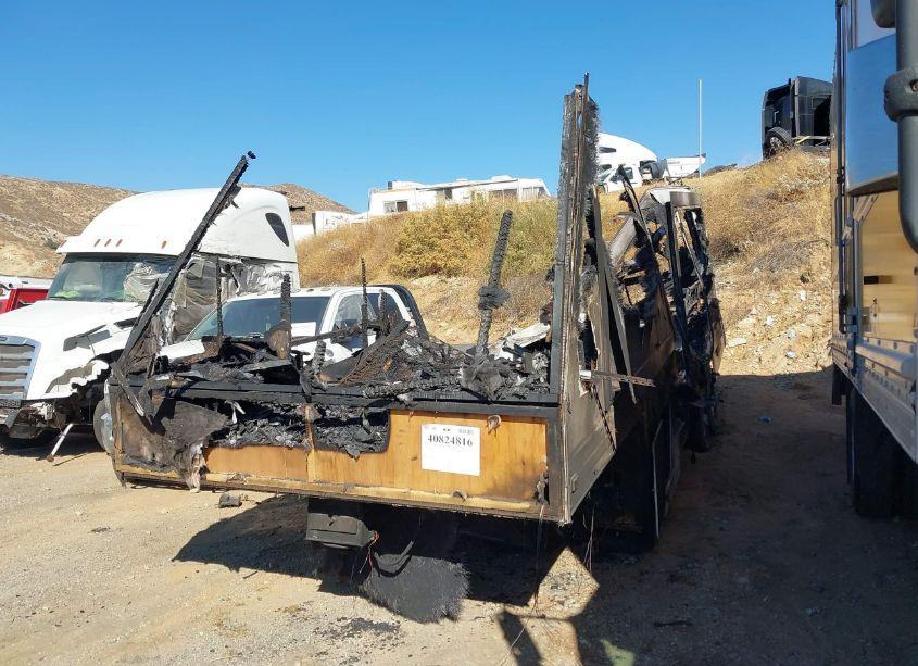 Photo 2 of 1996 Western Dreamer (VIN 1W53DTP21TY026725)