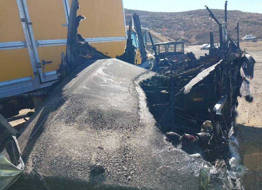 Photo 5 of 1996 Western Dreamer (VIN 1W53DTP21TY026725)