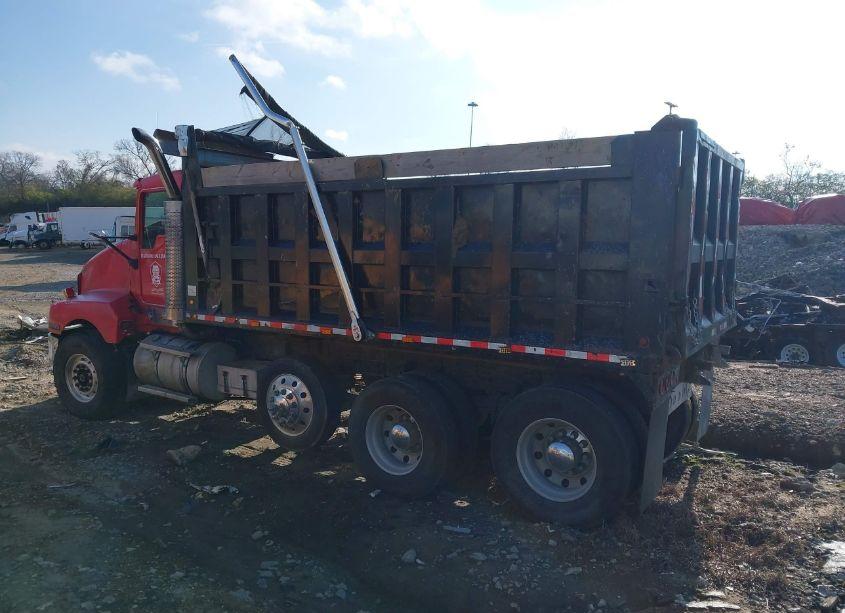 Photo 4 of 1993 Kenworth T600 T600 (VIN 1XKADR9X1PJ587864)