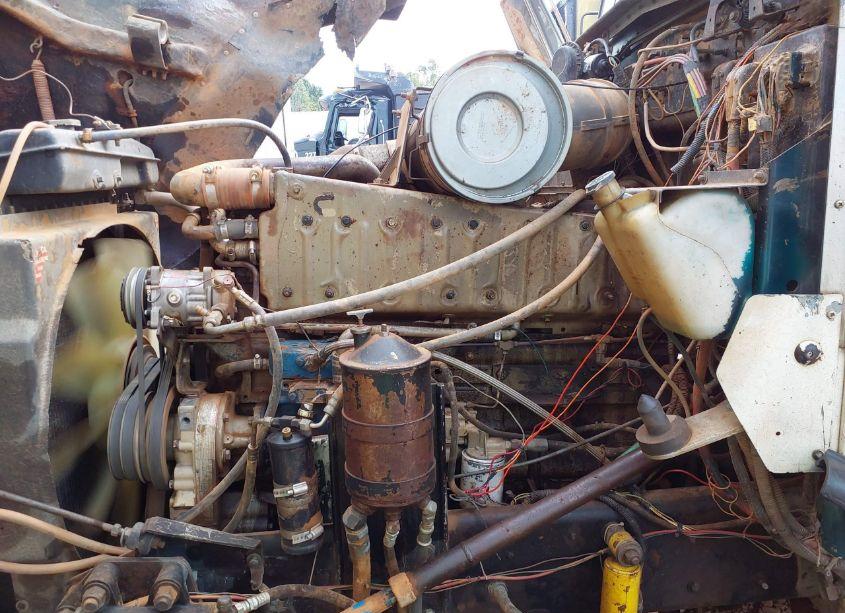 Photo 10 of 1988 Kenworth Construction T800 (VIN 1XKDD29X5JJ512354)