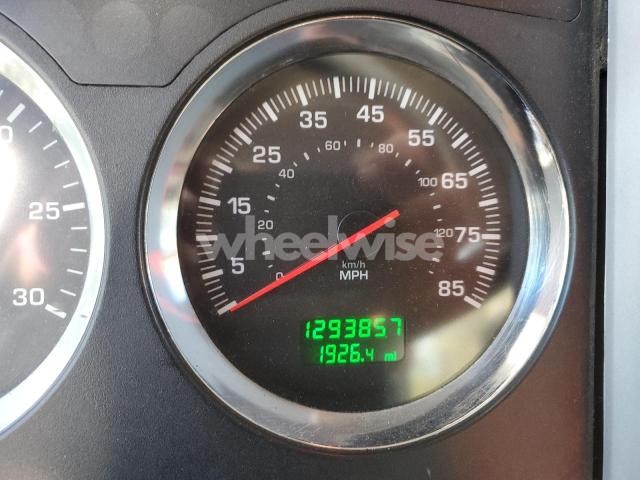 Photo 10 of 2013 KENWORTH T800 SEMI TRUCK (VIN 1XKDD48X0DJ342504)