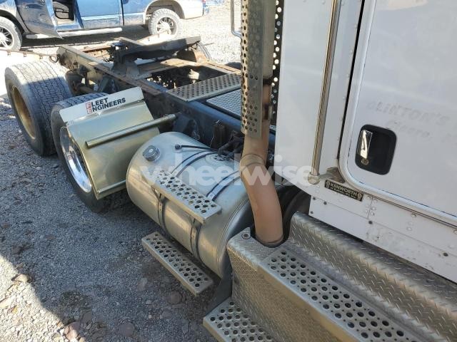 Photo 9 of 2013 KENWORTH T800 SEMI TRUCK (VIN 1XKDD48X0DJ342504)