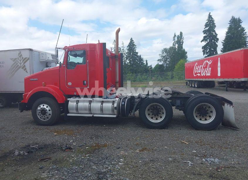 Photo 17 of 2012 Kenworth Construction T800 (VIN 1XKDD49X7CJ334381)