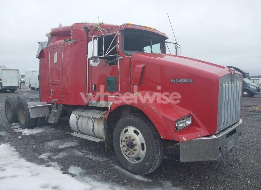 2007 Kenworth Construction T800 (VIN 1XKDD49X87J183749) main photo