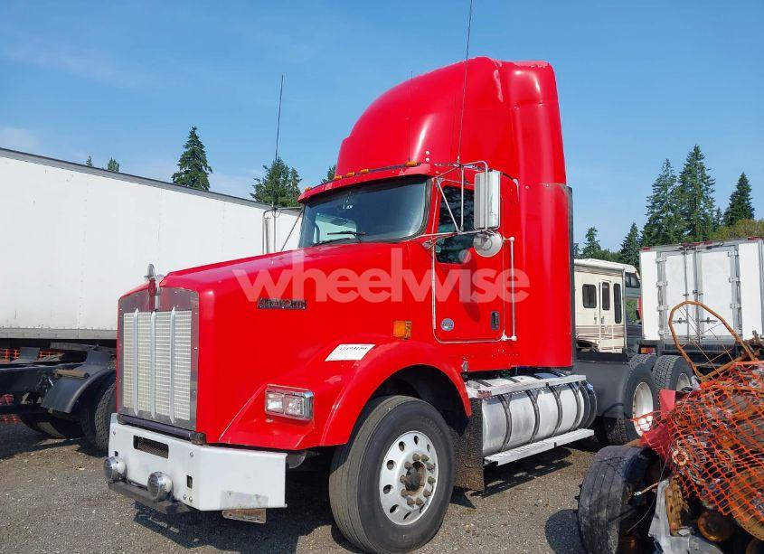 Photo 2 of 2012 Kenworth Construction T800 (VIN 1XKDD49X8CJ334387)